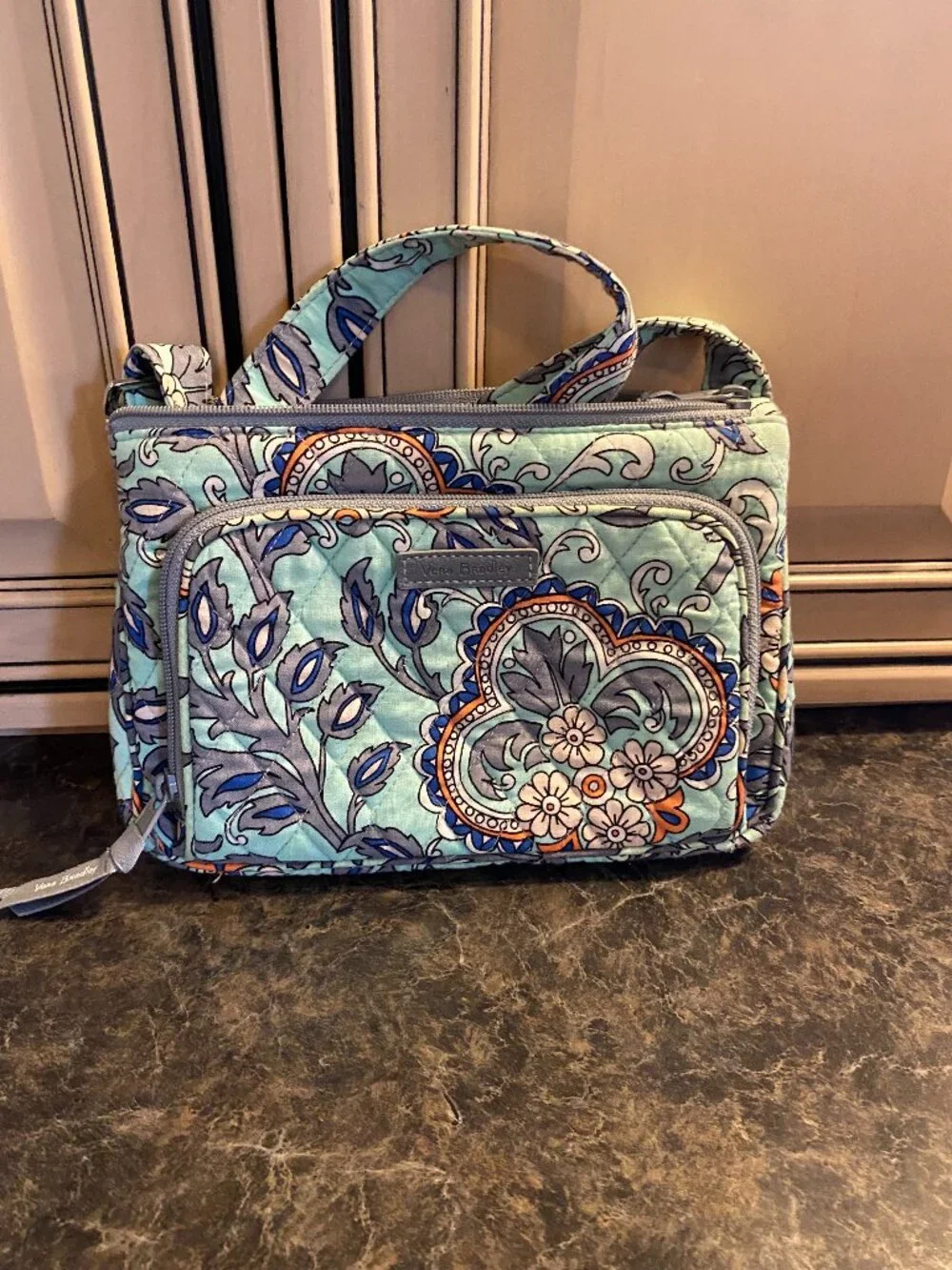 Vera Bradley Fan Flowers Turn Lock Crossbody/Shoulder Bag